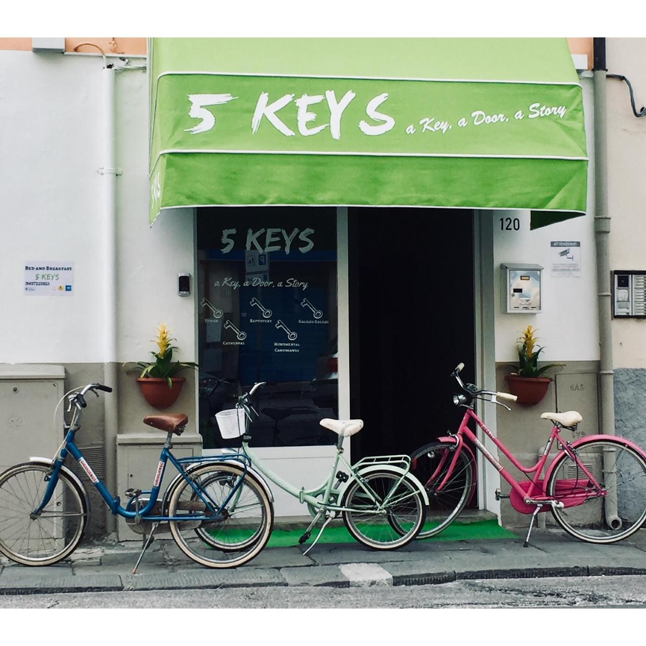 5 Keys Couette-café Pise