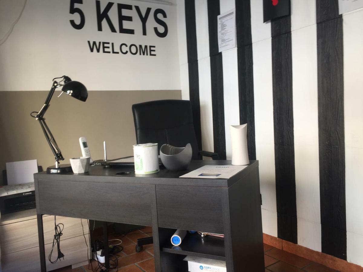 5 Keys 3* Pise